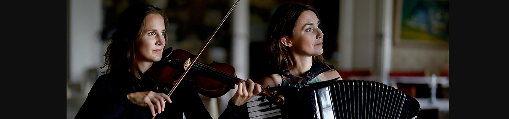 LISAS – Lisa Rydberg fiol och Lisa Långbacka accordeon – Grammisbelönad duo
Lördag 7 mars 2026 kl. 17.00
Esplanadteatern, Sockerbruksgatan 1, Lidköping
